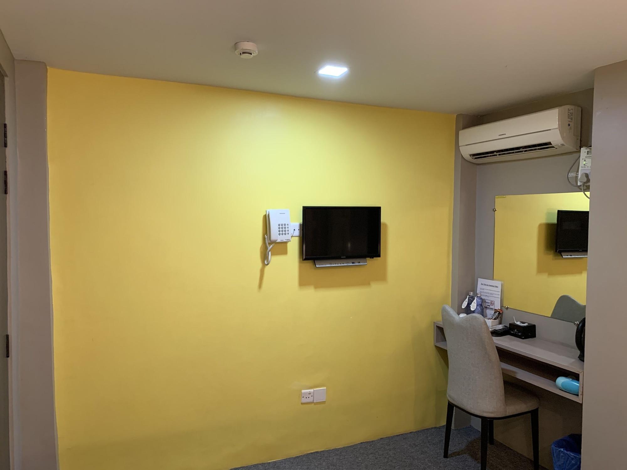 The Vibe Inn Rangum Exterior foto
