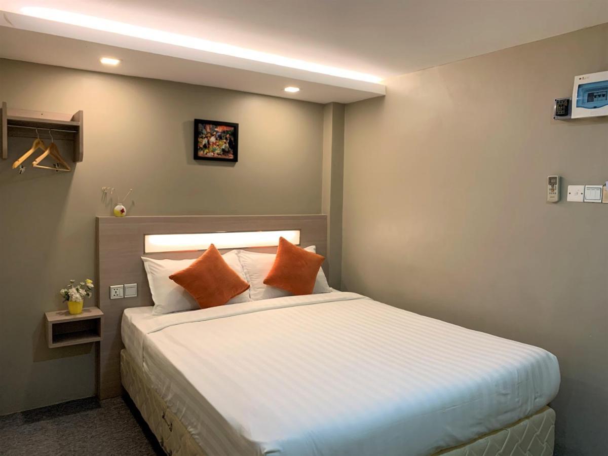 The Vibe Inn Rangum Exterior foto