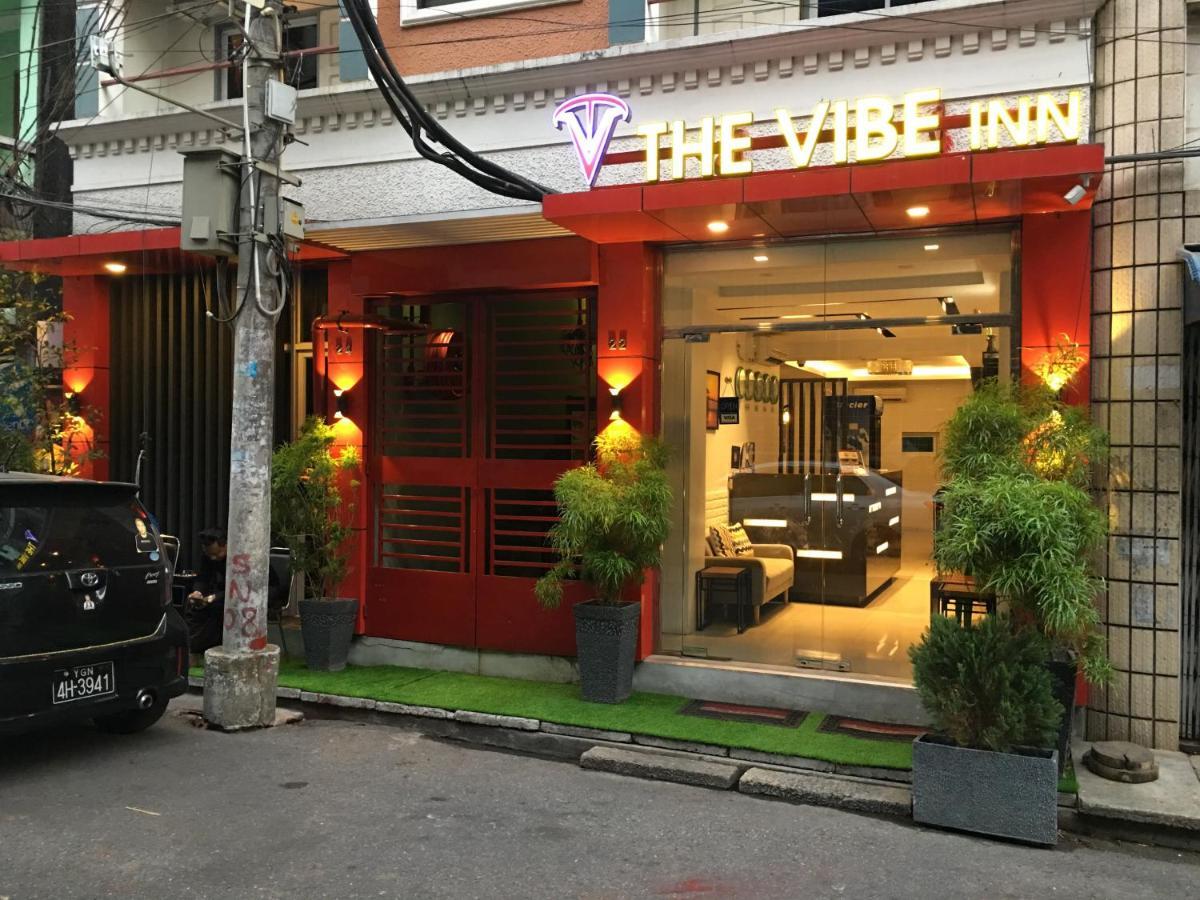 The Vibe Inn Rangum Exterior foto